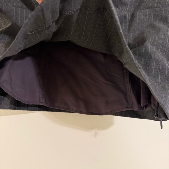 Reformation Hollyn Top Gray Pinstripe Square Neck - Picture 11 of 13